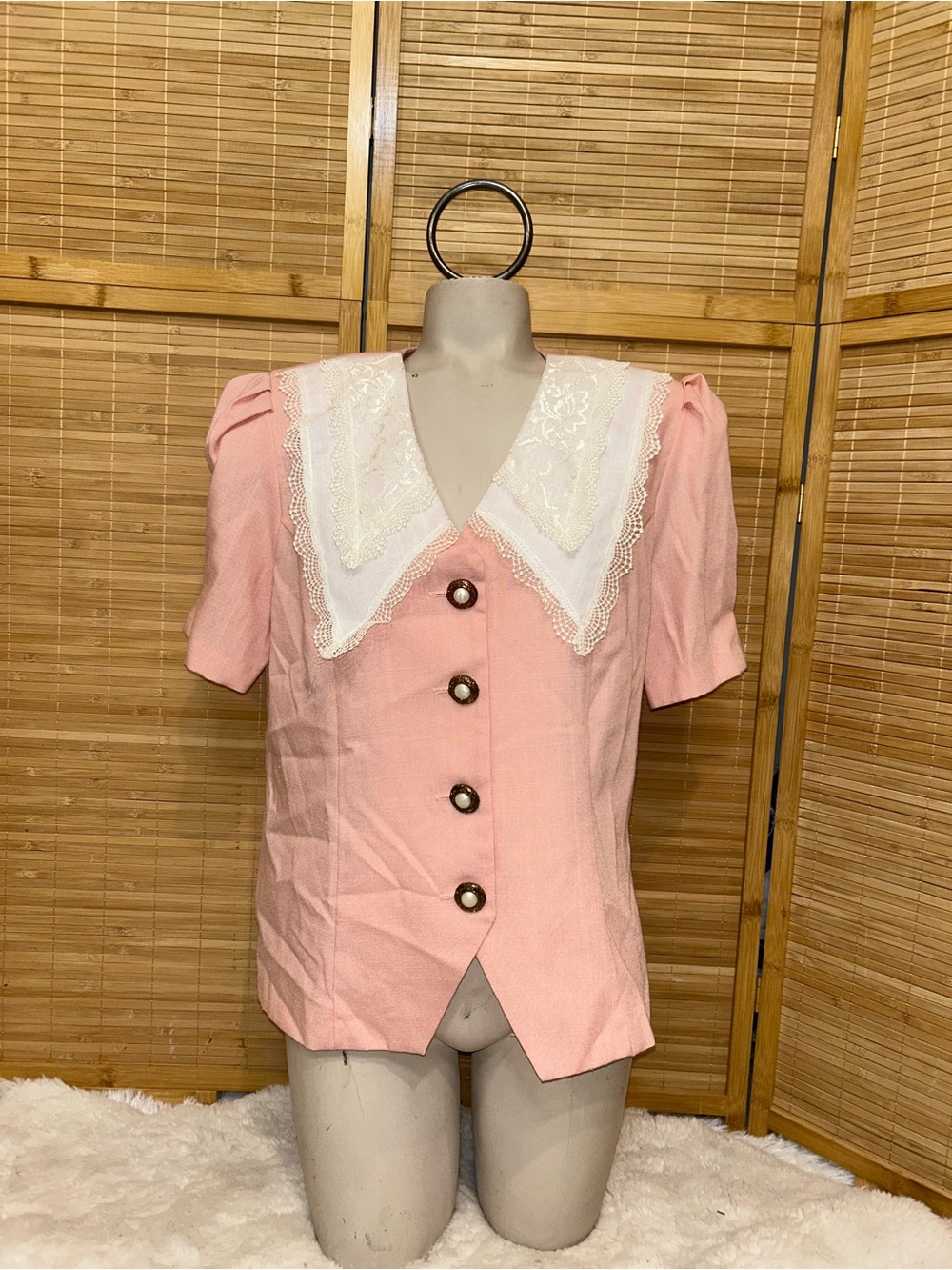 Vintage Matthew & David pink short sleeve blazer blouse lace pearl woman’s 14P